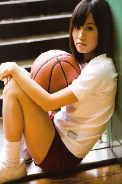 邻家四姐妹