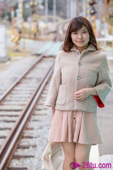 农村妇女野外**