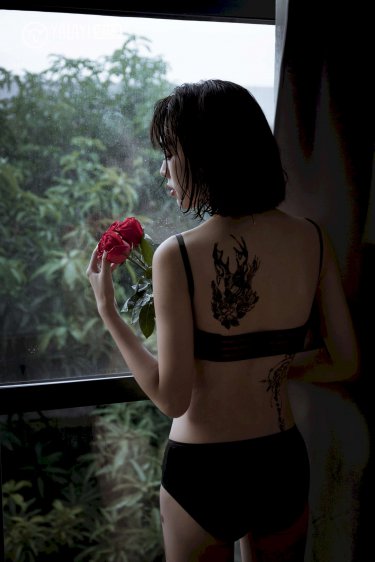 穿越成华筝